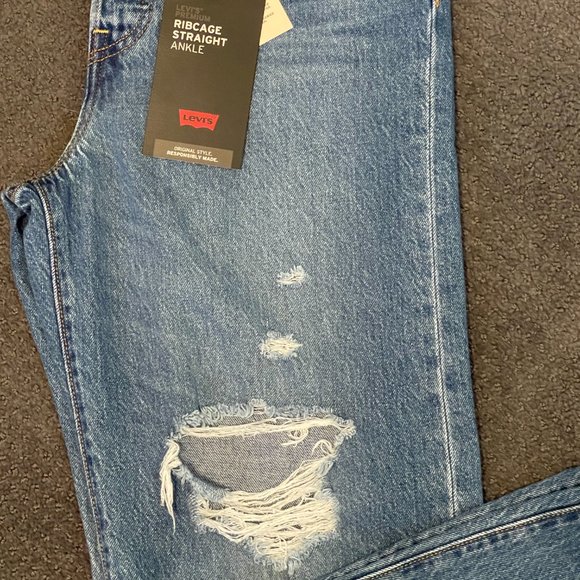 NWT Levi's Ribcage Straight Ankle Women's Jeans - Picture 6 of 13